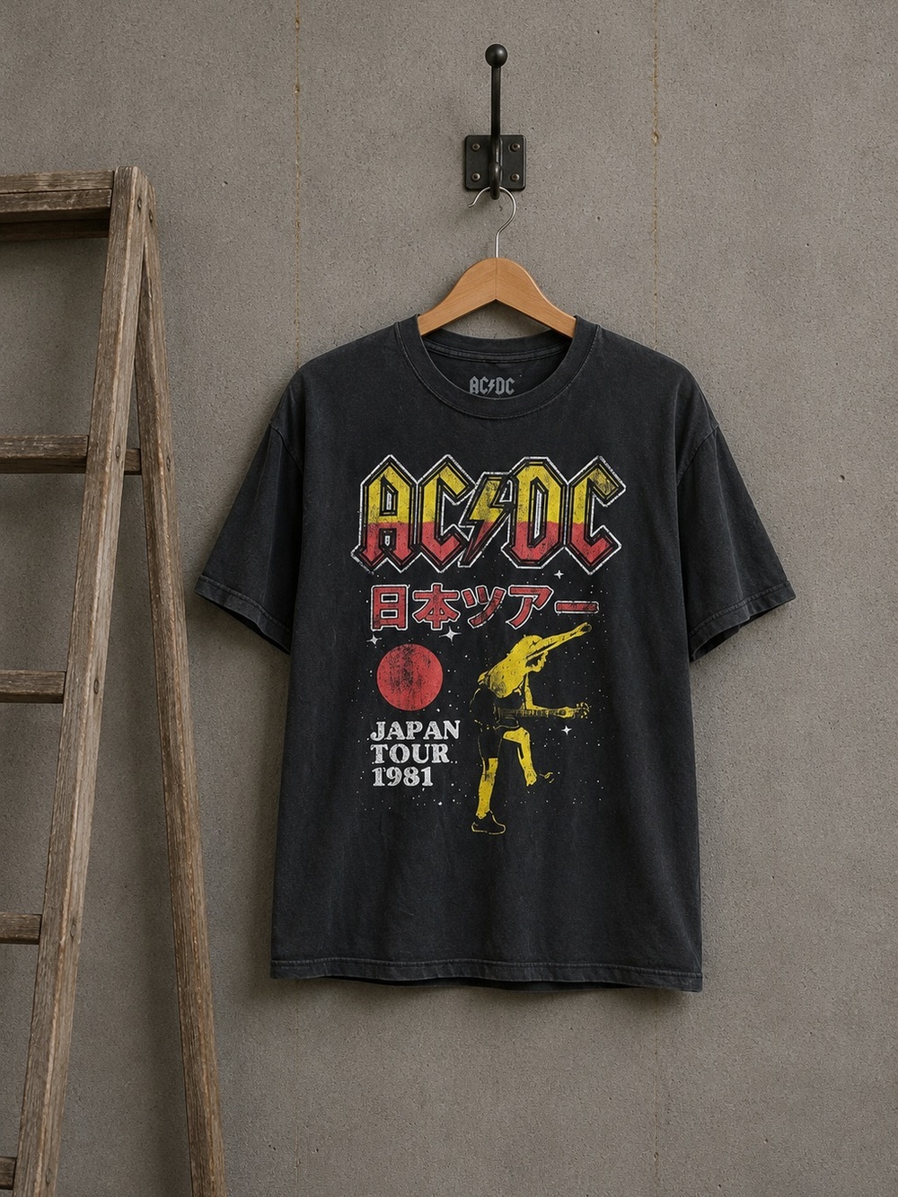 AC/DC Black Graphic‎ Tee Distressed Commemorative Band Shirt Sz M Streetwear Y2K